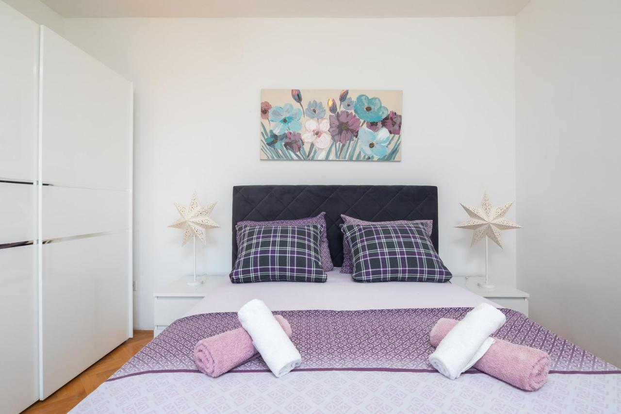 Sky Way Apartments Dugi Rat Zewnętrze zdjęcie