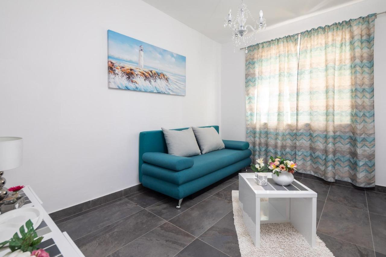Sky Way Apartments Dugi Rat Zewnętrze zdjęcie